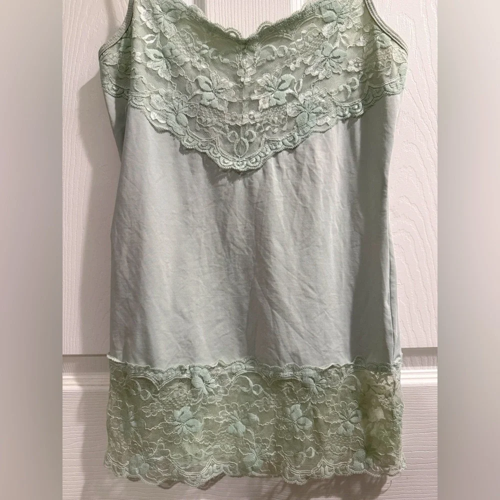 Studio Y Green Lace Chemise Tank Top Y2K 90s Bella Swan Vampire Diaries